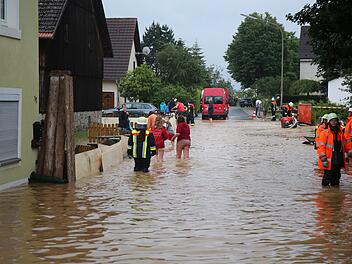 Erneut Gewitter mit Starkregen: Oberfranken kämpft gegen Wassermassen