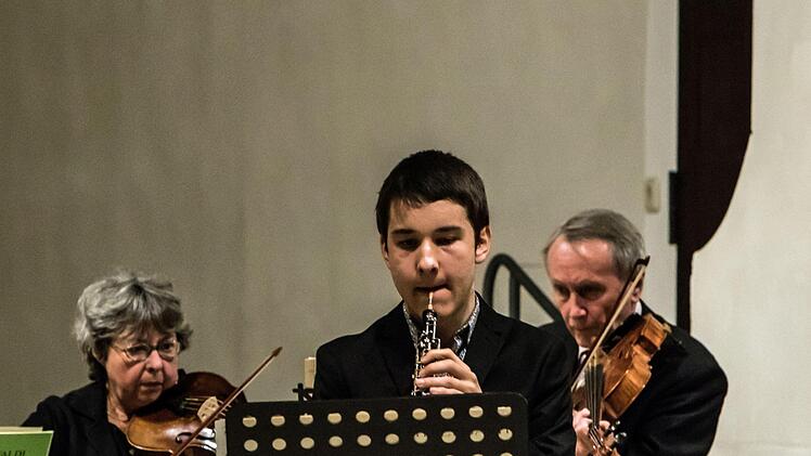Impressionen vom Weihnachtskonzert mit dem Collegium Musicum Coburg in der MorizkircheFoto: Jochen Berger