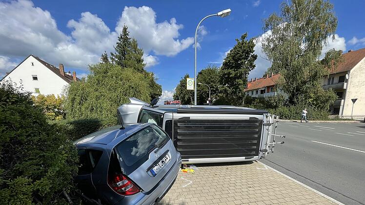 Drei Verletzte bei Verkehrsunfall in Bayreuth