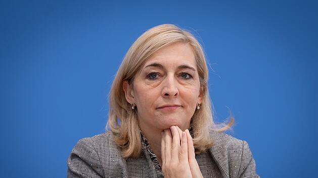 Bundesrat stellt Sparpl&auml;ne f&uuml;r Krankenkassen infrage &ndash; Kritik am Reformpaket