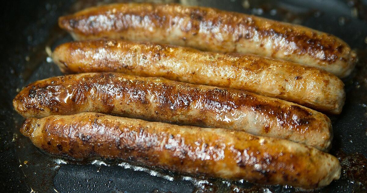 Leckerste Bratwürste in Franken: 10 Metzgereien, die unsere Leser lieben