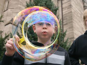 Auf die Kinder in Ebern warten unterhaltsame Ferienwochen. Symbolbild/Archivfoto: Isolde Krapf/Anja Vorndran