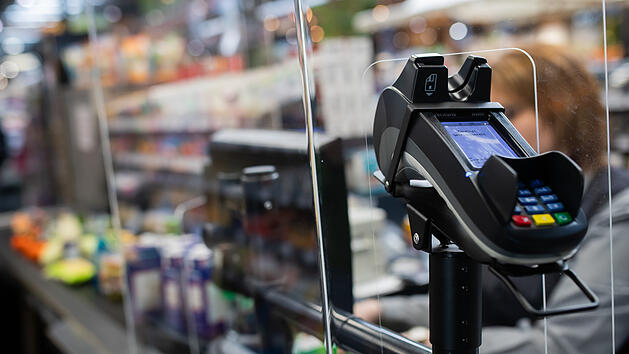 Drastische Änderung bei Aldi und Lidl: Mindestlohn steigt - "überdurchschnittlich und fair"