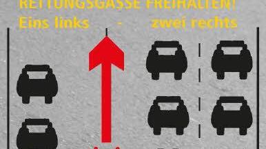 So geht es: linke Spur an den Mittelstreifen, rechte Spur(en) Richtung Seitenstreifen. Je schneller die Rettungsgasse gebildet wird, desto besser für die Einsatzkräfte.