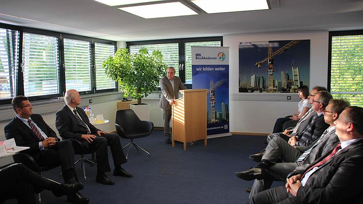 Podiumsdiskussion in Elthingshausen. Foto: Heike Beudert