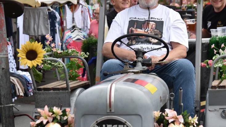 Impressionen vom Kerwa-Umzug in Mainleus. Foto: Uschi Prawitz