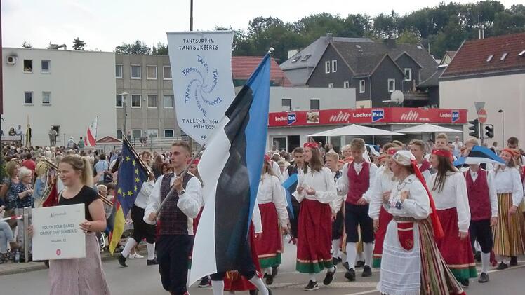 Die Eichendorff-Tanzgruppe Forchheim auf der Europeade Foto: Margit Bergmann