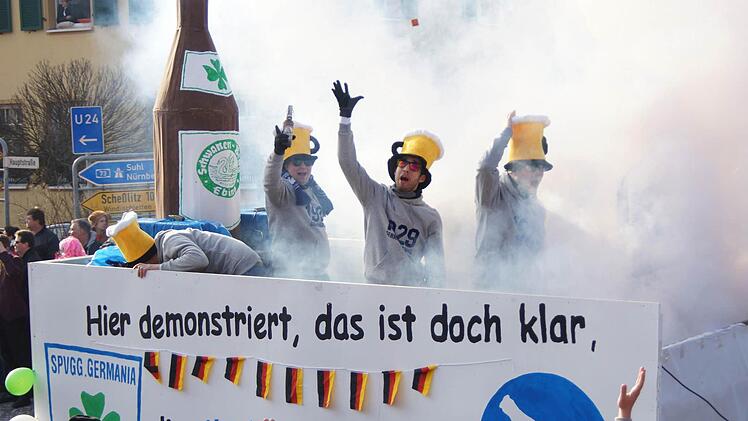 Eine "Biergida" gibt es auch, zumindest in Zapfendorf, präsentiert von Germania Ebing. Foto: Johannes Michel