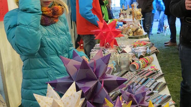 Weihnachtsmarkt in Euerdorf  Foto: Doris Bauer