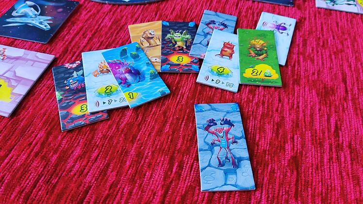 Big Monster im Test - familientaugliche Mischung aus Sammel-, Lege- und Drafting-Spiel