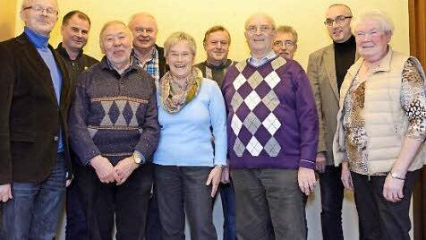 Der Heimatverein ehrte (von links) Hubert Kober, Michael Bauer, Heinz Krausenberger, Georg Bauer, Herta Müller, Ewald Mahlmeister, Otto Spanbauer, Wolfgang Mandery, Andreas Sandwall, Brunhilde Hillenbrand.  Foto: Björn Hein