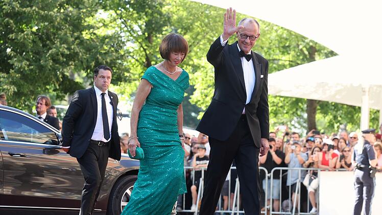 Start der 150. Richard-Wagner-Festspiele