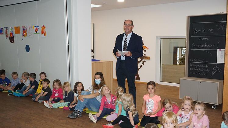 Bürgermeister Dieter Muth freut sich über den Kindergarten. Foto: Marion Eckert