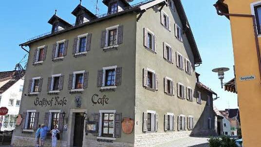 Das Gasthaus Rose stand als Ausweichquartier für die Rathausbeschäftigten zur Diskussion. Foto: Barbara Herbst