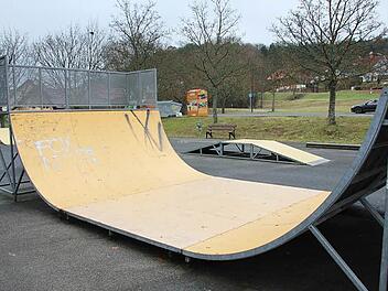 Nicht mehr zeitgemäß? Die Skater-Anlage zwischen Mannlehen und Gymnasium. Foto: Ralf Kestel