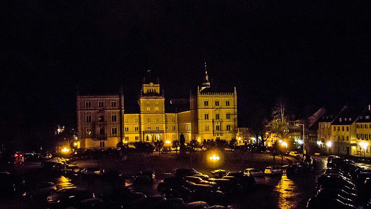 Malerisch: Blick auf Schloss Ehrenburg von den ArkadenFoto: Jochen Berger