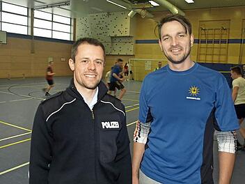 Am Bundespolizeiausbildungs- und -fortbildungszentrum Oerlenbach arbeiten derzeit die ehemaligen Spitzensportler Sebastian Haseney (links) und Alexander Wolf.Foto: Stefan Geiger