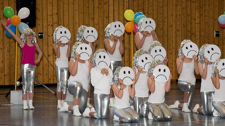 Karnevalsverein Weidach: Showtanz Roboter