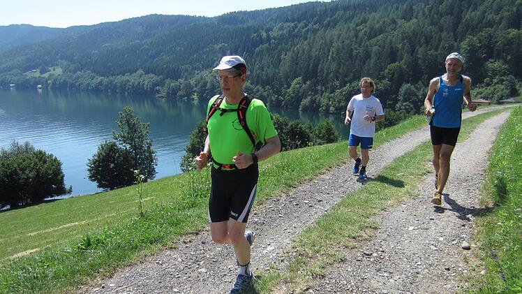 Am Millstätter See in Kärnten macht Laufen gleich doppelt Spaß. Von links: Ralf Rosin, Rudi Riedl und Harald Fischer. Fotos: Jochen Brosig (3), privat (2)
