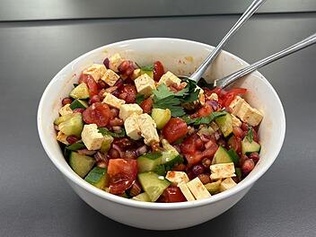 Nina&acute;s Sommersalat