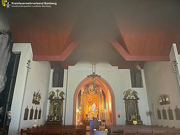 Orgel in Flammen