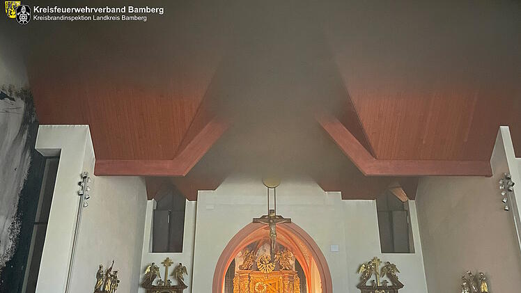 Orgel in Flammen