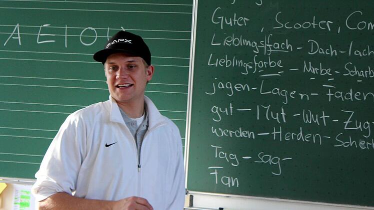 Das Reimen liegt Akim Aker im Blut, so wie die Musik, die er selbst zu seinen Texten komponiert.