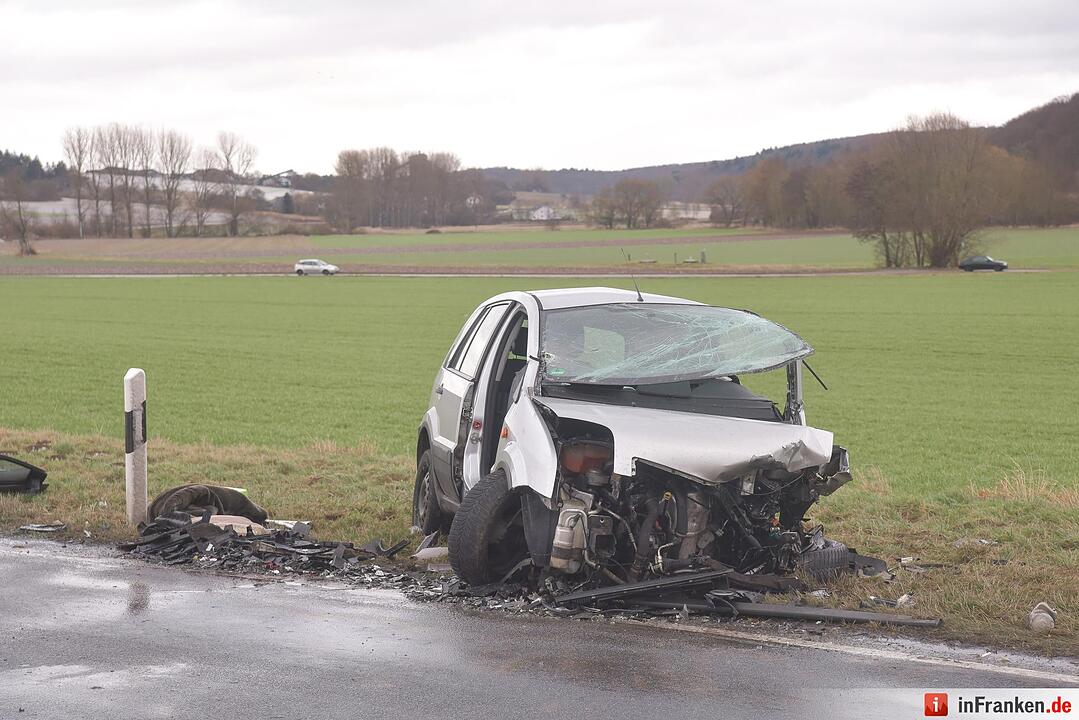Tödlicher Verkehrsunfall auf B8 Richtung Würzburg