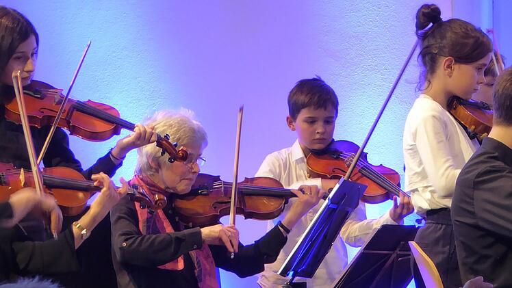 Kitzingen: Europareise und buntes Programm - Musikschule lädt im März zu zwei Konzerten ein