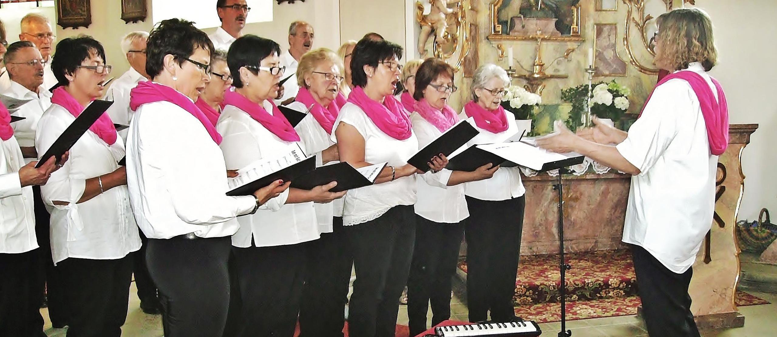 Obersdorfer Sänger priesen Gott musikalisch