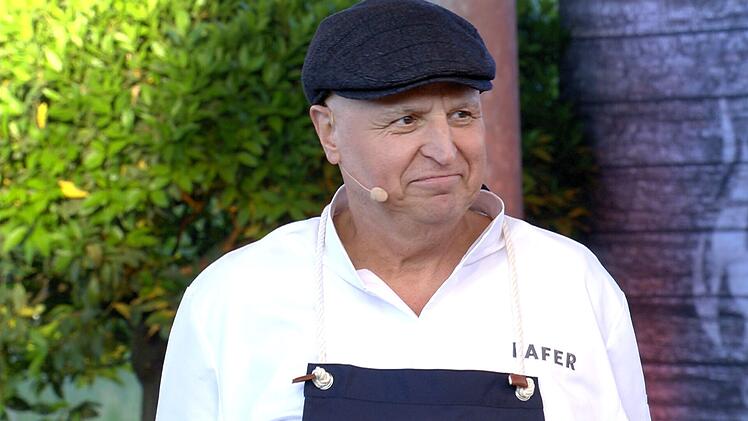 Standing Ovation gab's f&uuml;r Johann Lafer bei seinem Comeback als Koch-Coach. Die TV-Koch-Legende hatte krankheitsbedingt eine Auszeit nehmen m&uuml;ssen.