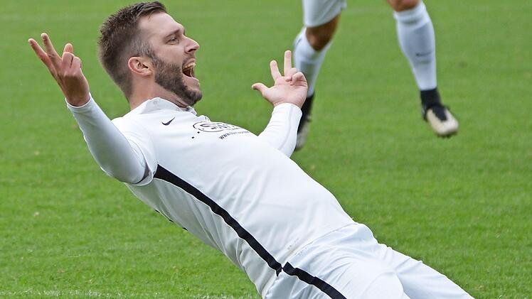 Die SpVgg Lettenreuth baut auch in der Ausw&auml;rtspartie beim SV Merkendorf auf seinen Torj&auml;ger Daniel Fischer.  Foto: Czepera