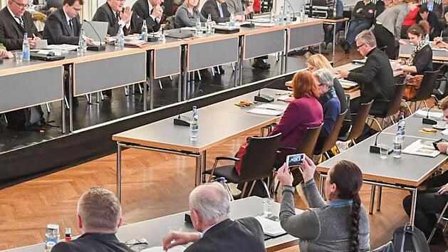 Der alte Stadtrat amtiert nur noch bis Ende April.  Archivfoto: Ronald Rinklef