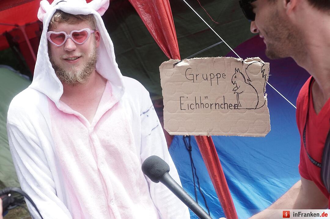 Die schrägsten Outfits bei Rock im Park 2016