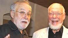 Auf Einladung von Wolfgang Martin (Bunte Liste) referierte Professor Rainer Kalweit (rechts) in Stadtsteinach über die Straßenausbaubeitragssatzung. Foto: Sonja Adam