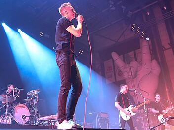 Kraftklub begeisterte das Bamberger Publikum.  Foto: RiegerPress