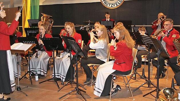 Der Musikverein Pautzfeld gab sein Konzert in Hallerndorf.  Foto: Mathias Erlwein