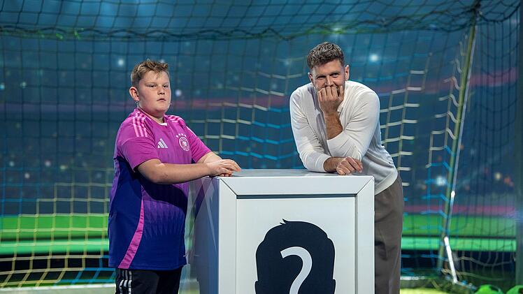 Erlanger Luis (11) am Samstag bei "Klein gegen Groß": Fußball-Duell mit Niclas Füllkrug