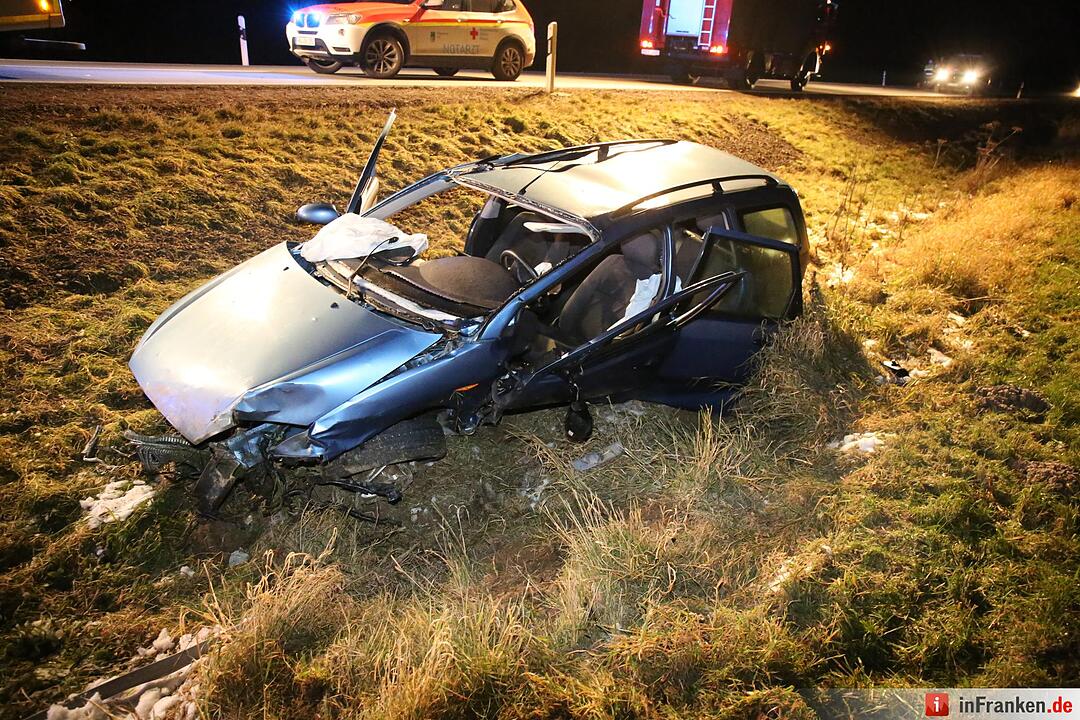 Autofahrer bei Köditz schwers verletzt