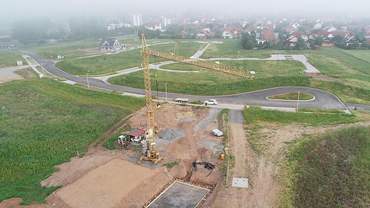 Wohnbaugebiete - wie hier Am Trimberger Weg -  Neuansiedlungen und Arbeitsplätze stehen im Fokus. Foto: Bernd Kleinschmitt