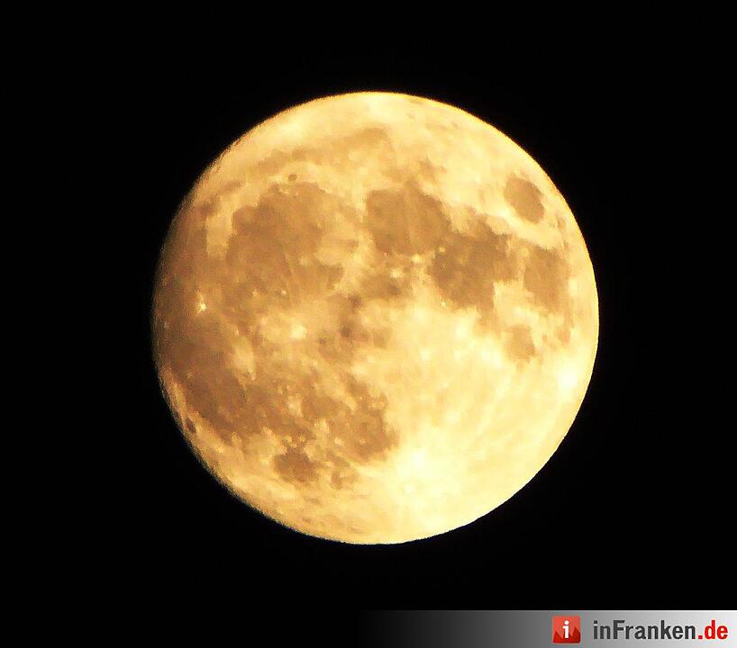 Supermond: Die besten Bilder aus Franken und der Welt