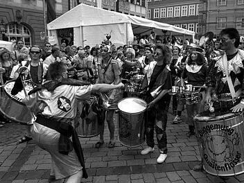 Die Quastenflosser beim Coburger Samba-Fest des Jahres 1999.Foto: CT-Archiv/Klaus Wöhner