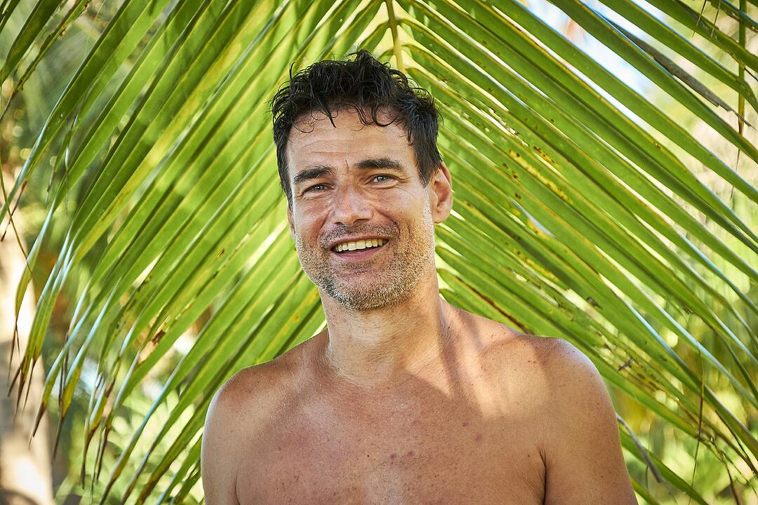 Adam sucht Eva - Promis im Paradies
