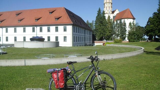 Mit seinem E-Fahrrad machte sich der ehemalige Brückenauer Stadtrat Erwin Miller von Aalen aus zum Gardasee und zurück.Erwin Miller
