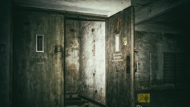 Aufzug, Lift, Fahrstuhl. Symbolfoto: Peter H / Pixabay