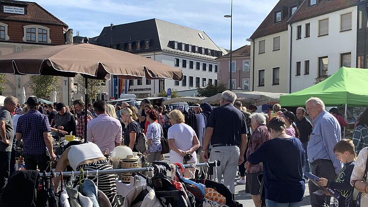Flohmarkt-Impressionen