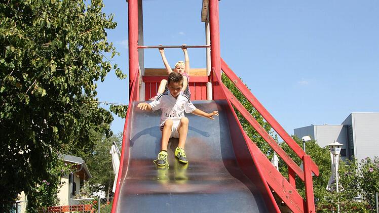 Eindrücke vom Spielplatz Henneberg-Siedlung. Foto: Ralf Ruppert