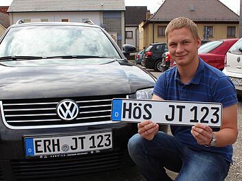 Jochen Tohol und sein schon mal prophylaktisch geprägtes Kennzeichen  Foto: Archiv, Andreas Dorsch