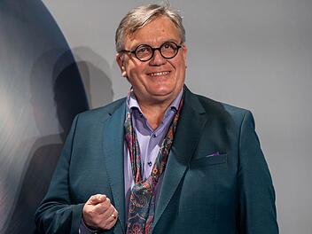 Hape Kerkeling warnt vor einen Abgleiten Deutschlands in den Autoritarismus.