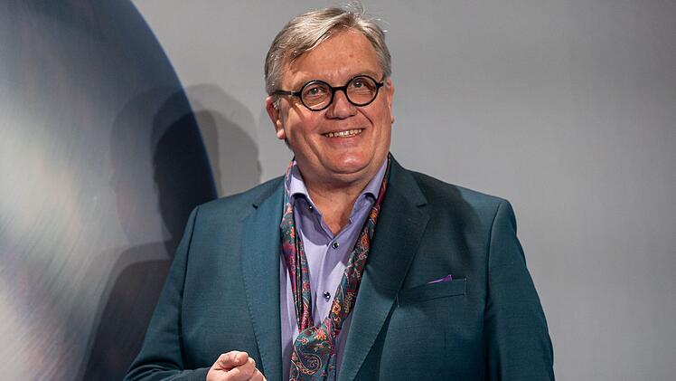 Hape Kerkeling warnt vor einen Abgleiten Deutschlands in den Autoritarismus.